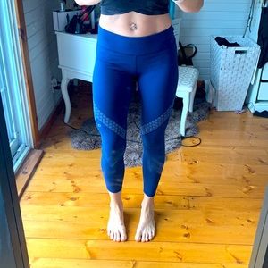 Gap fit leggings, thick like Lululemon